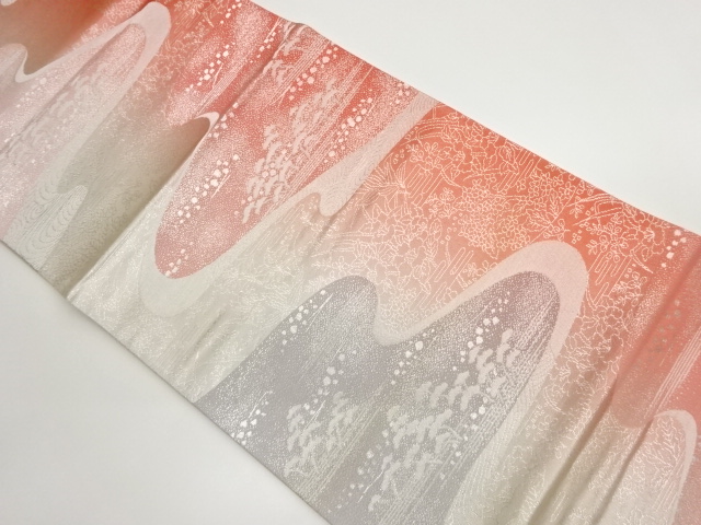 霞取りに草花模様織出し袋帯